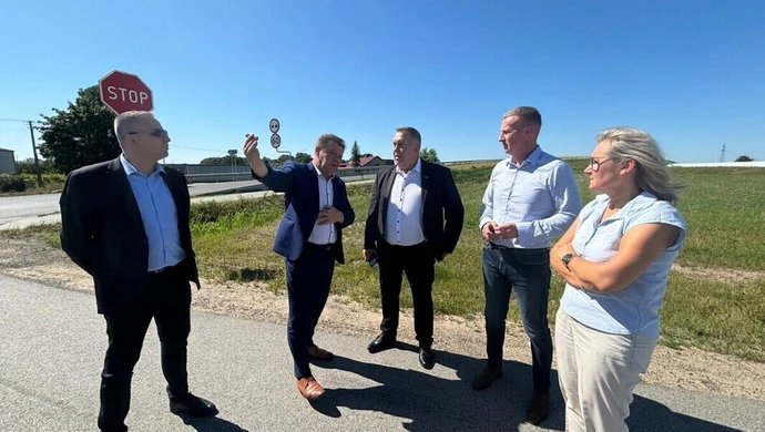 Miliony na drogi w powiecie piotrkowskim