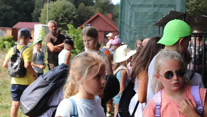 Wakacyjny tydzień w OEA MOK minął na wspólnej nauce i zabawie