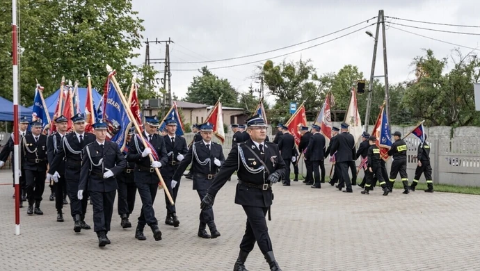 OSP w powiecie piotrkowskim będą mieć nowe mundury