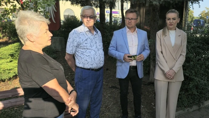 Trzy dni na decyzję. - To zagrywka polityczna &#8211; twierdzi Juliusz Wiernicki