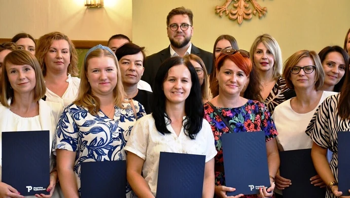 Nauczyciele odebrali awanse