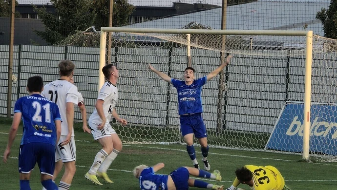 Polonia wreszcie wygrała na swoim boisku