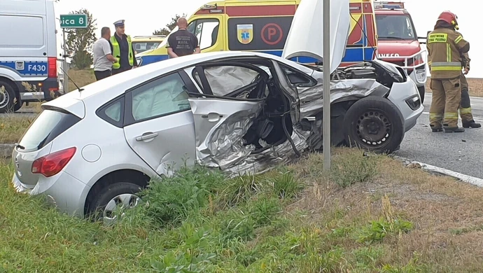 Groźny wypadek na DK74