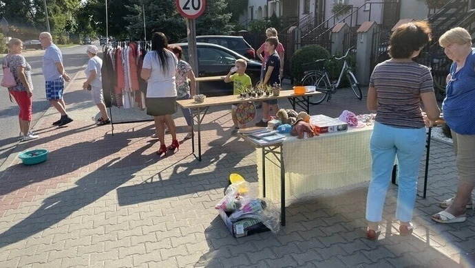 Kolejna wyprzedaż garażowa na Szczekanicy