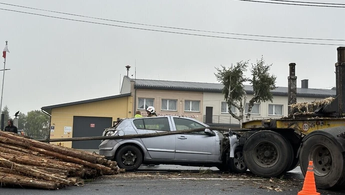 Groźny wypadek w Gomulinie ZDJĘCIA