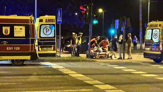 Dwie kobiety potrącone na pasach w Al. Concordii