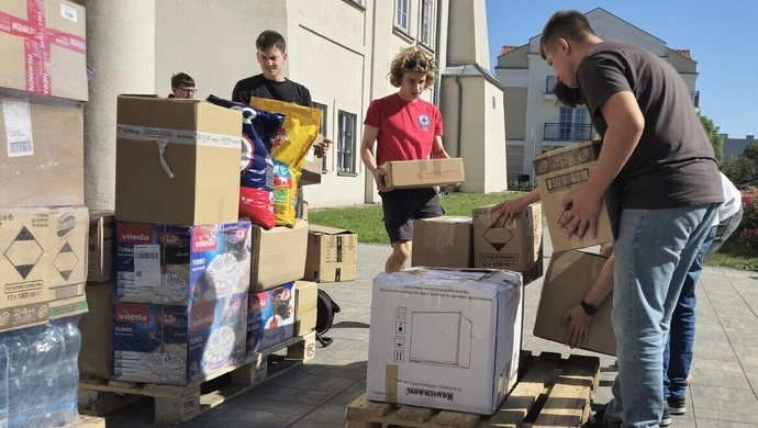 Dary od &#8222;Chrobrego&#8221; z Piotrkowa dla &#8222;Chrobrego&#8221; z Kłodzka