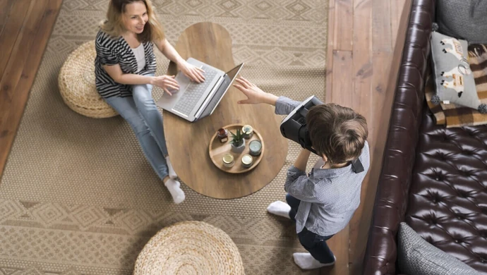 Ponadczasowy dywan do salonu — na co postawić?