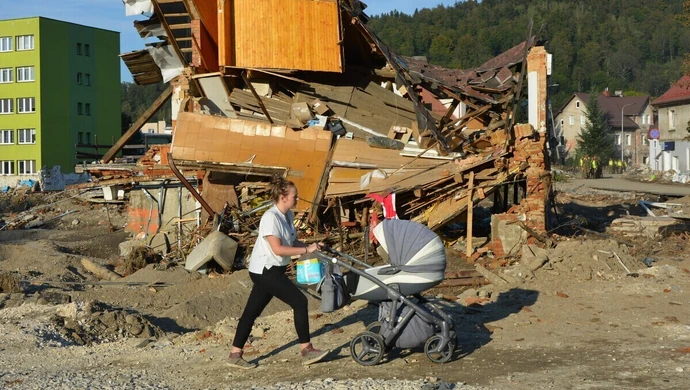 Piotrkowianie pomagają powodzianom. Zawieźli dary do Kotliny Kłodzkiej ZDJĘCIA, RELACJA