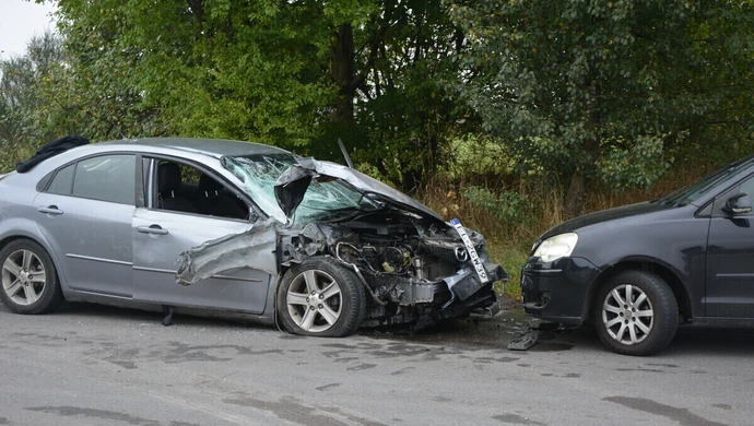 Groźny wypadek na Przemysłowej w Piotrkowie ZDJĘCIA