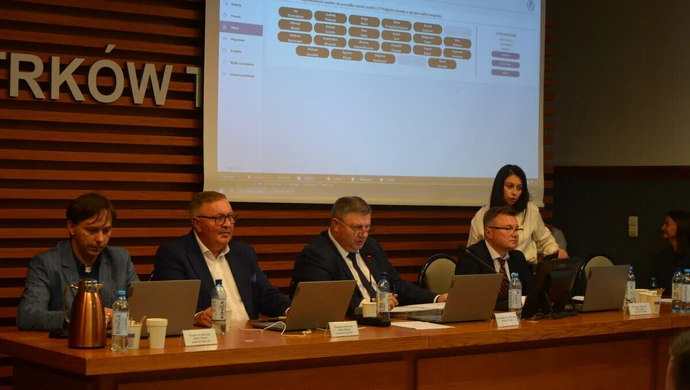 Radni podjęli 15 uchwał. VII sesja Rady Miasta za nami