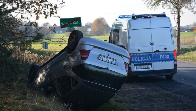 Pijany spowodował wypadek w Witowie. Miał ponad dwa promile ZDJĘCIA