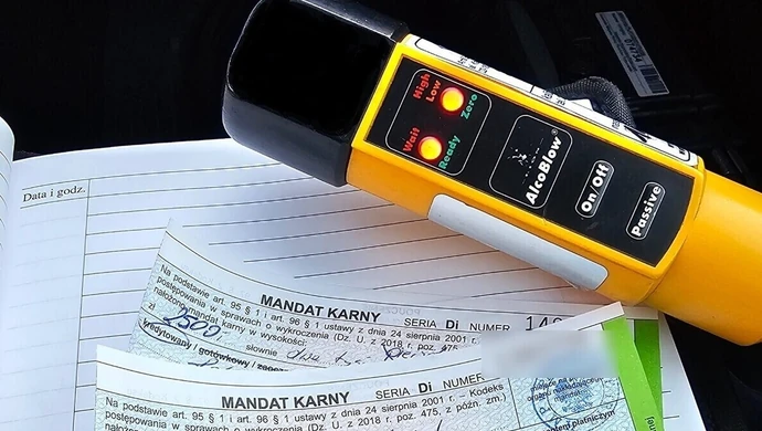 Jazda elektryczną hulajnogą kosztowała go łącznie 2700 zł. Wszystko przez alkohol