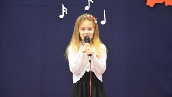 Powiatowy Konkurs Piosenki Patriotycznej "Śpiewajmy dla Niepodległej"