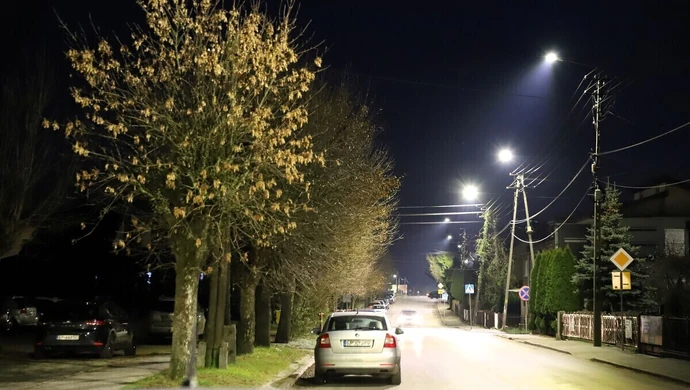 W Woli Krzysztoporskiej jaśniej i taniej