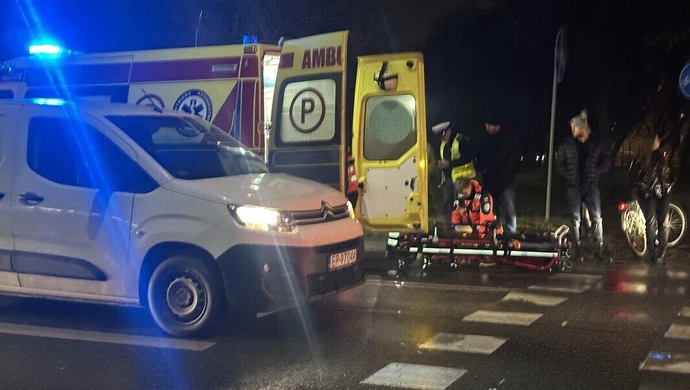 Potrącenie na pasach przy Lidlu