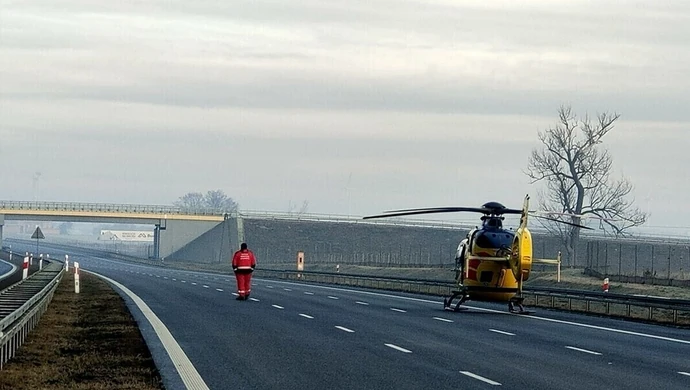 Kierowca zasłabł na A1. Na miejscu lądował śmigłowiec LPR
