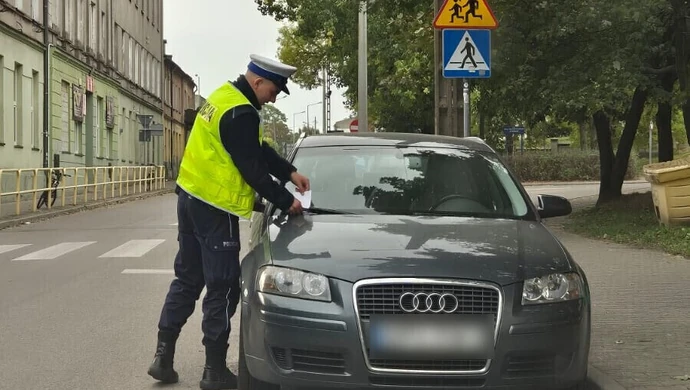 Sprawdzili jak kierowcy parkują swoje samochody