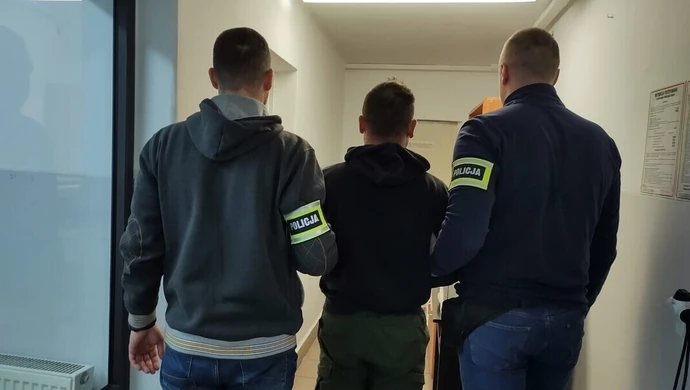 Sprawca napadu na bank zatrzymany na terenie powiatu piotrkowskiego