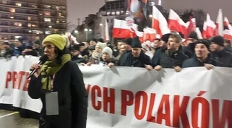 Piotrkowianie na Proteście Wolnych Polaków w Warszawie