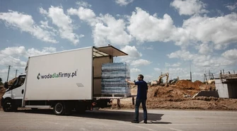 Woda do firmy Staropolska&#174; z bezpłatną dostawą w 24h &#8211; jakość i korzyści dla Twojego biznesu!