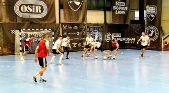 Wicelider nokautuje mistrza