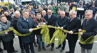 Powiatowe Centrum Przesiadkowe oficjalnie otwarte [ZDJĘCIA]
