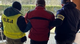 Zabił, zadając dwadzieścia ciosów ostrym narzędziem. Grozi mu dożywocie