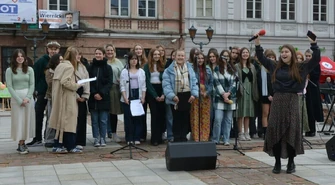 Świętowali finał na piotrkowskim rynku