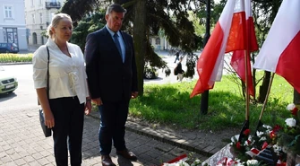 13 Kwietnia - Dzień Pamięci Ofiar Zbrodni Katyńskiej