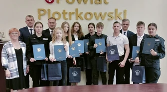 Ciężka praca popłaca. Najlepsi uczniowie nagrodzeni