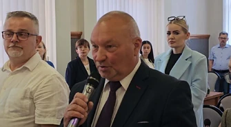 Paweł Kowalski oficjalnie radnym. Złożył ślubowanie na sesji Rady Miasta