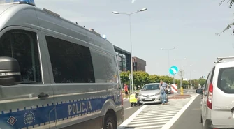 Nastolatka potrącona na pasach