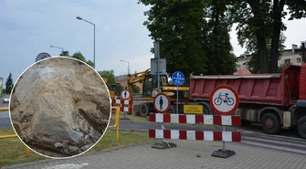 Remont Żeromskiego w Piotrkowie. Czy wielki głaz opóźni pracę?
