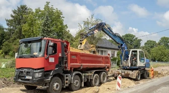 Ponad 2 km nowej drogi w powiecie piotrkowskim