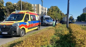 Zderzenie dwóch osobówek przy McDonalds