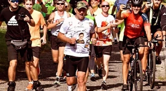 Biegnie przez Polskę dla syna. Wkrótce dotrze do nas