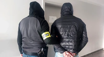 Atak nożownika w Piotrkowie. Ranny 50-latek. Znamy oświadczenie policji.