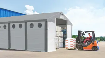 Całoroczne hale namiotowe &#8212; alternatywa dla budynków