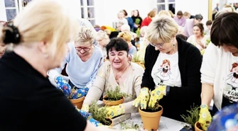 Jadalne kwiaty, kuchnia zero waste i recykling ubrań. Trwa cykl warsztatów kreatywnych dla rodzin