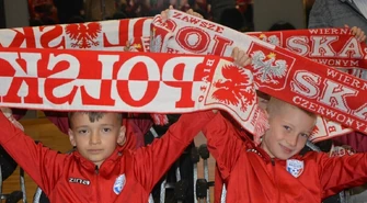 Młodzi piłkarze z sulejowskiego Skalnika zobaczą mecz Polska-Portugalia