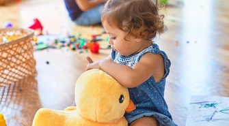 Wracasz do pracy po urlopie rodzicielskim? Skorzystaj ze świadczenia &#8222;Aktywni rodzice w pracy&#8221;