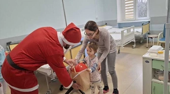 Święty Mikołaj także w Szpitalu Wojewódzkim w Piotrkowie
