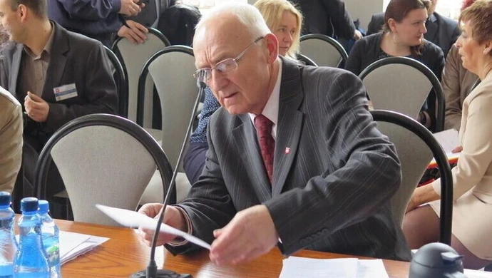 Jan Dziemdziora najbardziej aktywnym radnym w nowej kadencji RM w Piotrkowie