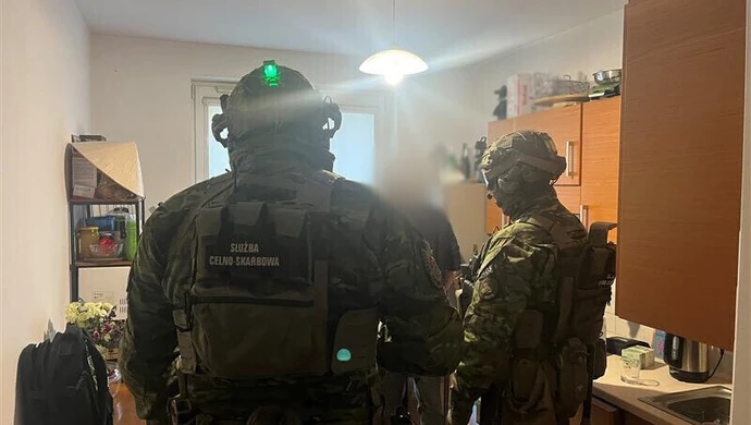 KAS wykryła zorganizowaną grupę przestępczą. 15 mln niezapłaconego podatku CIT 