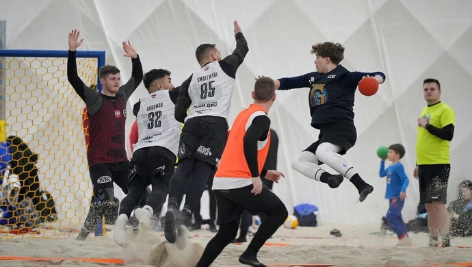 Sukces piłkarzy ręcznych BHT GRU JUKO w Pradze