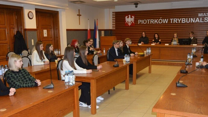 Kolejne posiedzenie Młodzieżowej Rady Miasta. Wybrano rzecznika prasowego