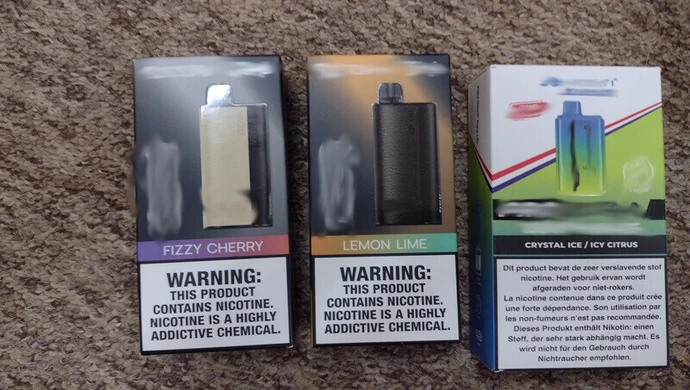 W przesyłkach kurierskich nielegalny tytoń i e-papierosy