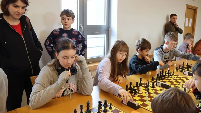 Gminny Turniej Szachowo-Warcabowy w Gorzkowicach