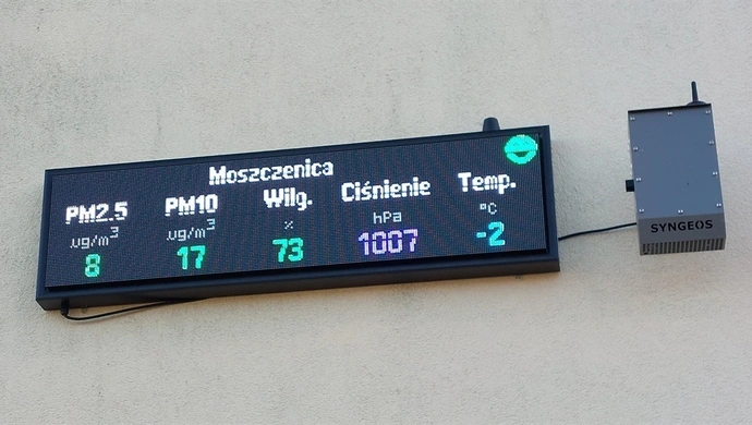 Nowy czujnik jakości powietrza w Moszczenicy